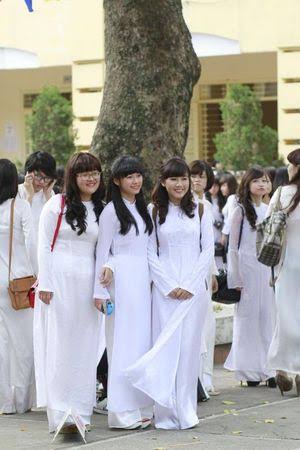 世界の素敵な民族衣装を貼るトピ