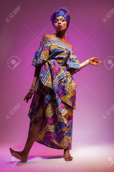 世界の素敵な民族衣装を貼るトピ