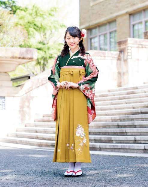 世界の素敵な民族衣装を貼るトピ