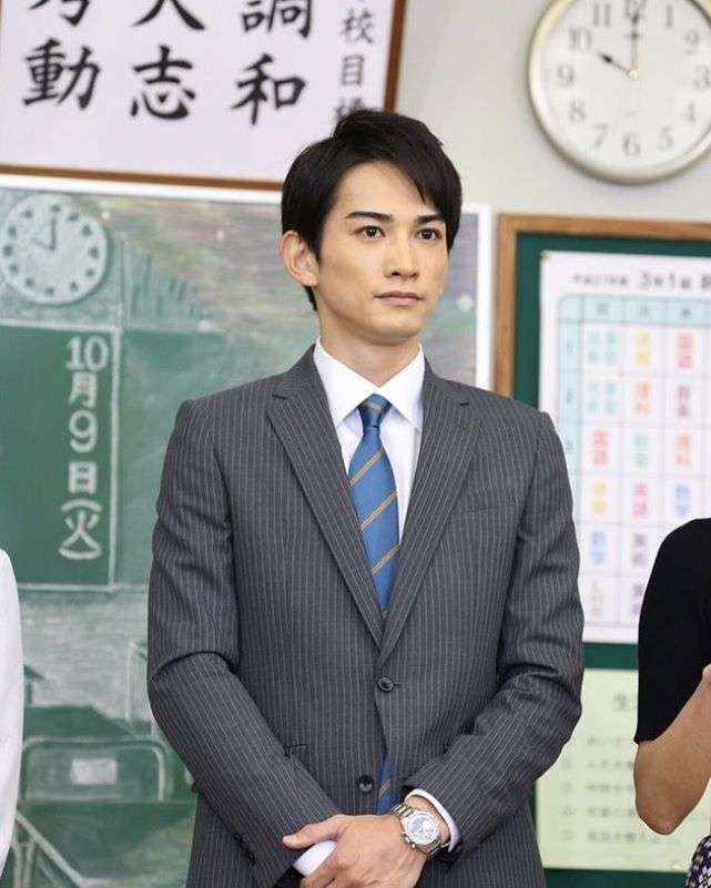 ラブストーリーにおける本命と当て馬