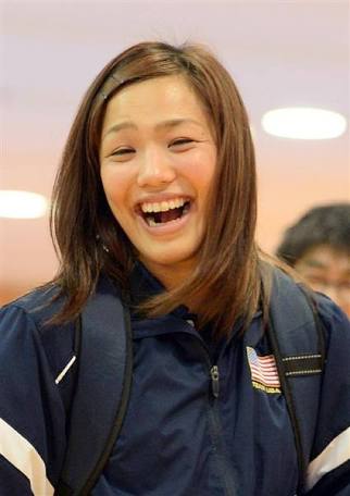 ダルビッシュ妻「イケメンコーチがいたよ」「あ、うちの主人でした」 写真も公開