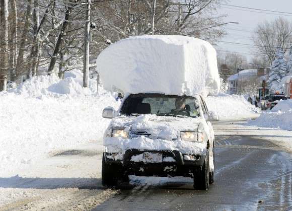 この辺に車を停めたはずなんだけど…　雪国の「あるある」が想像以上だった
