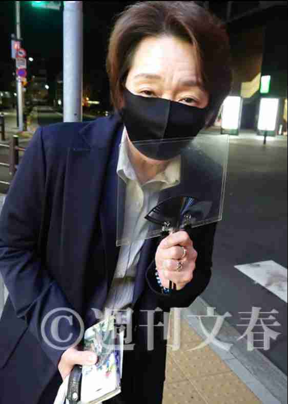 尾身会長警鐘の夜に…　橋本聖子五輪相「6人で高級寿司会食」ほろ酔い写真