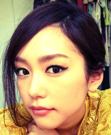 桐谷美玲、出産＆育児を語る「想像を超えてました」 「VOCE」で出産後初表紙