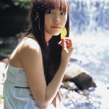 女優さんの初々しい頃の画像を貼るトピ