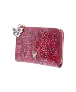 『鬼滅の刃』と『ANNA SUI』の初コレクション登場！ 禰豆子と胡蝶姉妹をイメージした、 蝶や薔薇モチーフのバッグやアクセサリーなど全48アイテム