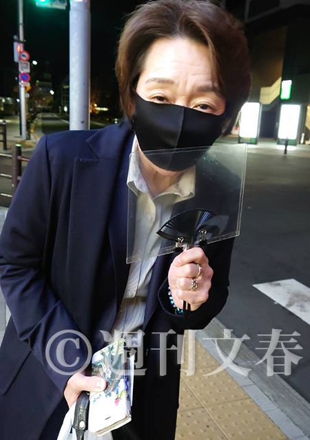 菅首相「静かな年末年始を」　会見で呼びかけ　ステーキ会食「深く反省」