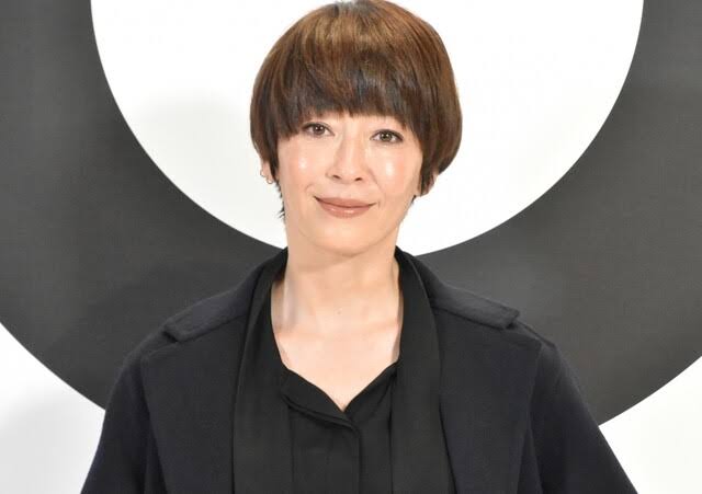 宮沢りえ「普通の人がマネしたらヤケド」マッシュルームヘア姿