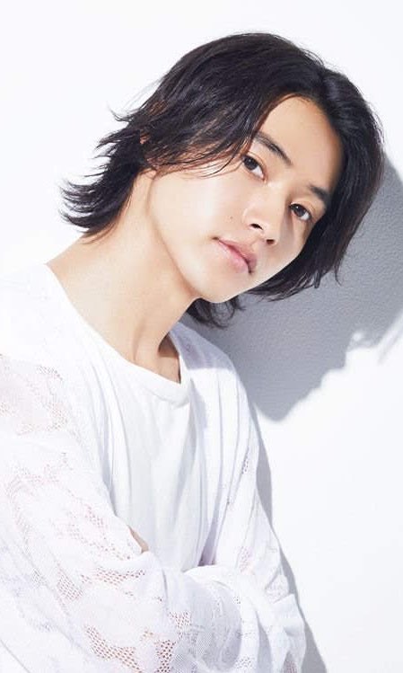 彼氏(夫)と好きな男性芸能人ならどちらを選びますか？