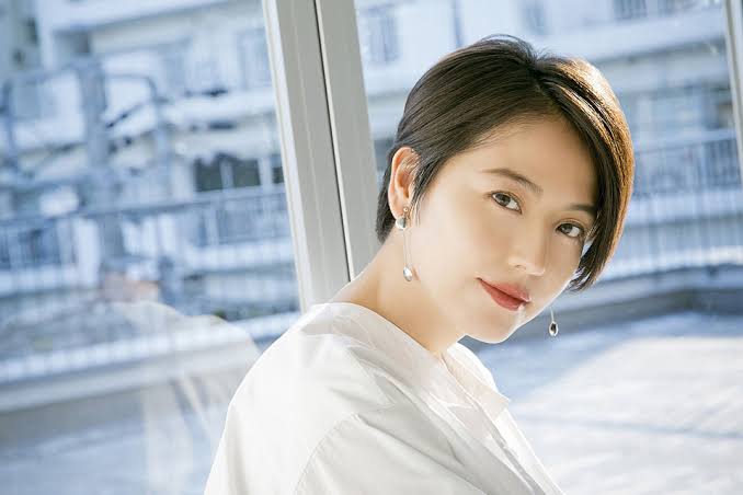 イケメンな女性芸能人の画像
