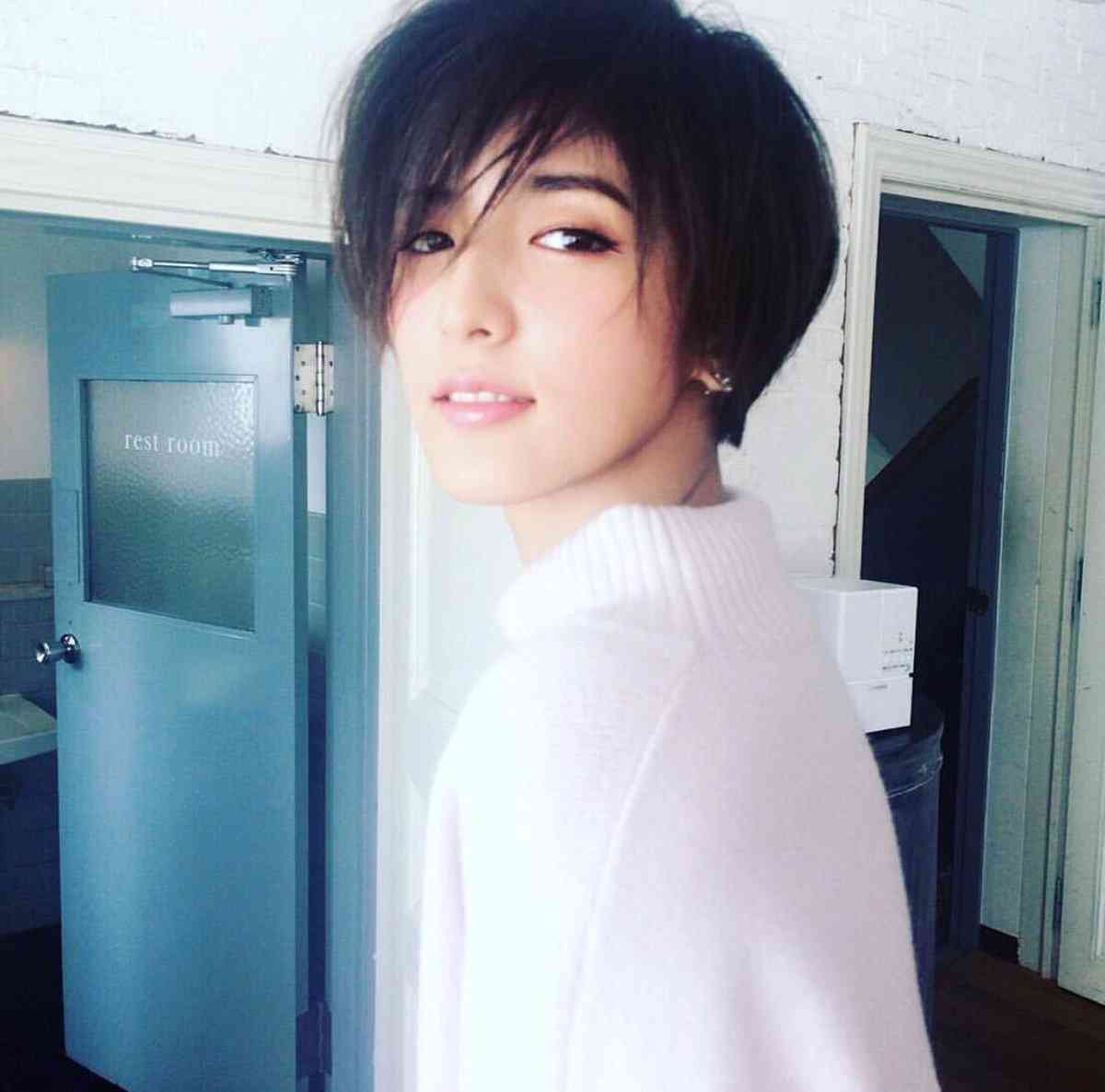 イケメンな女性芸能人の画像
