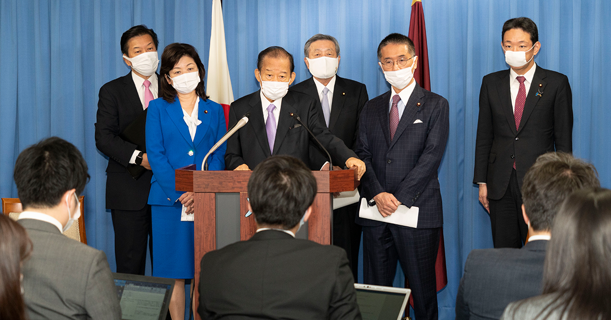 首相ステーキ批判に「反省」も　その足ではしご会食