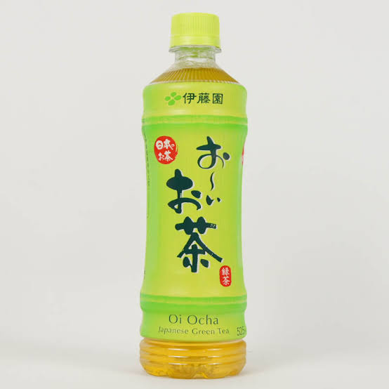 おやつを食べる時に何を飲む？