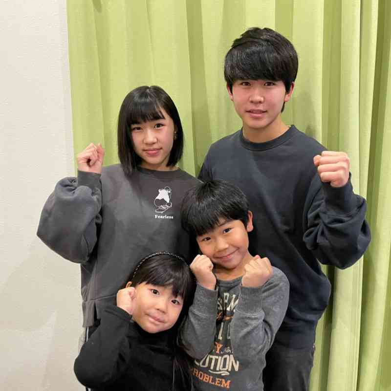 とにかく兄弟、姉妹の芸能人の画像を挙げていくトピ