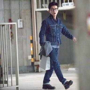 奇抜ではないがダサいファッションの画像を下さい