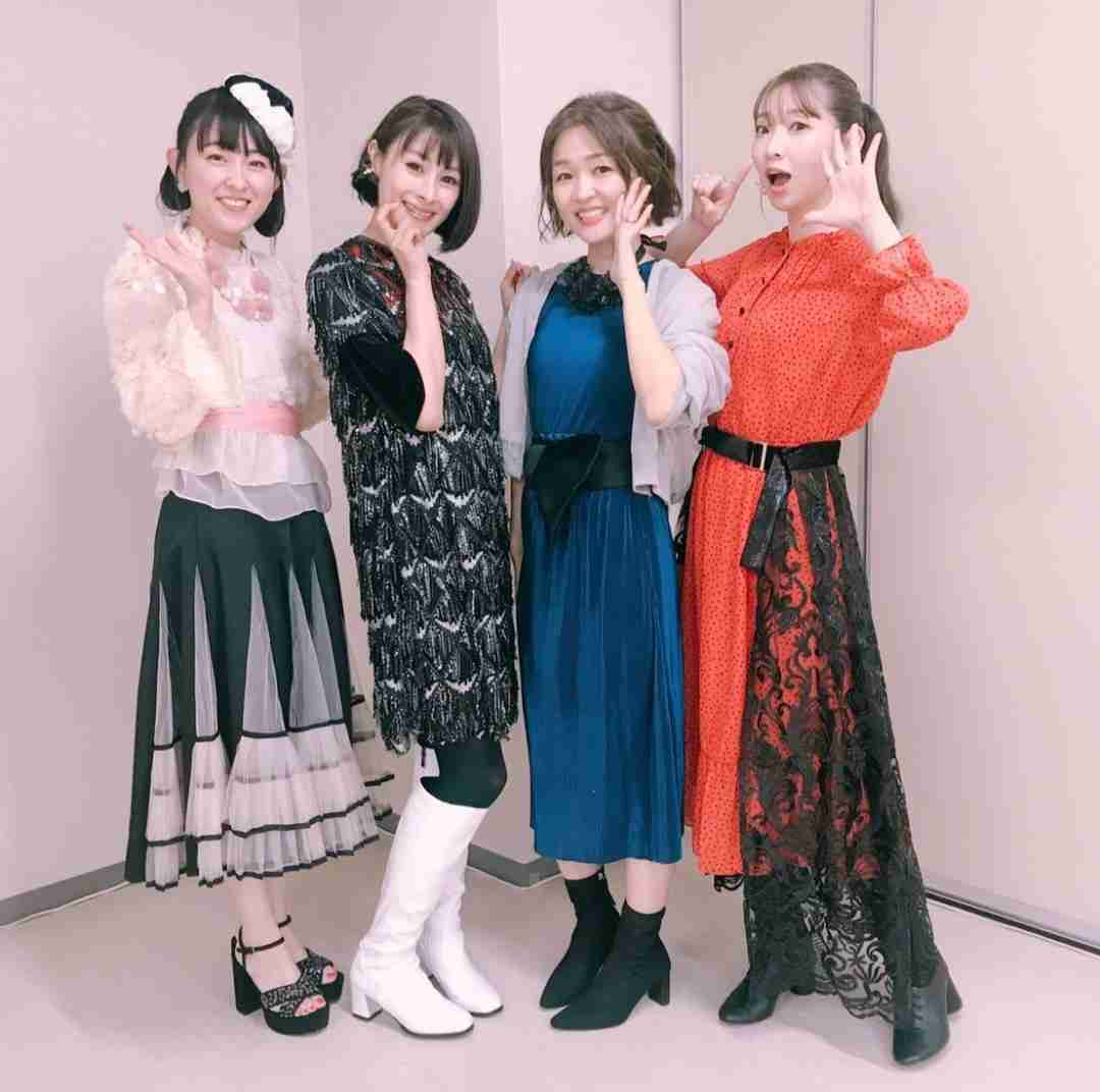 奇抜ではないがダサいファッションの画像を下さい