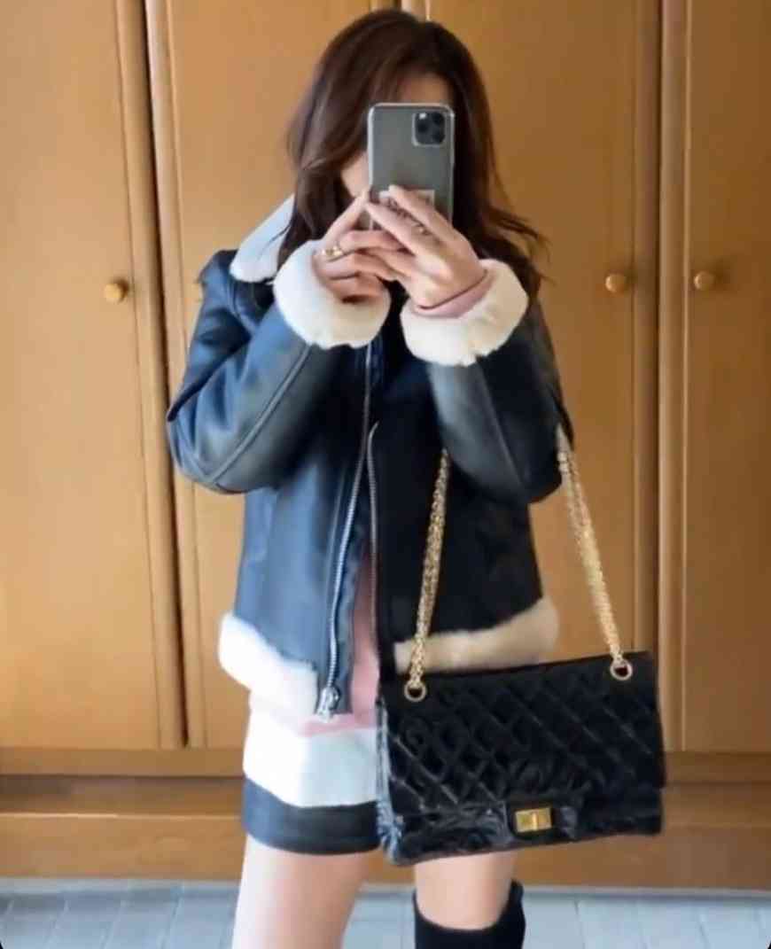 奇抜ではないがダサいファッションの画像を下さい