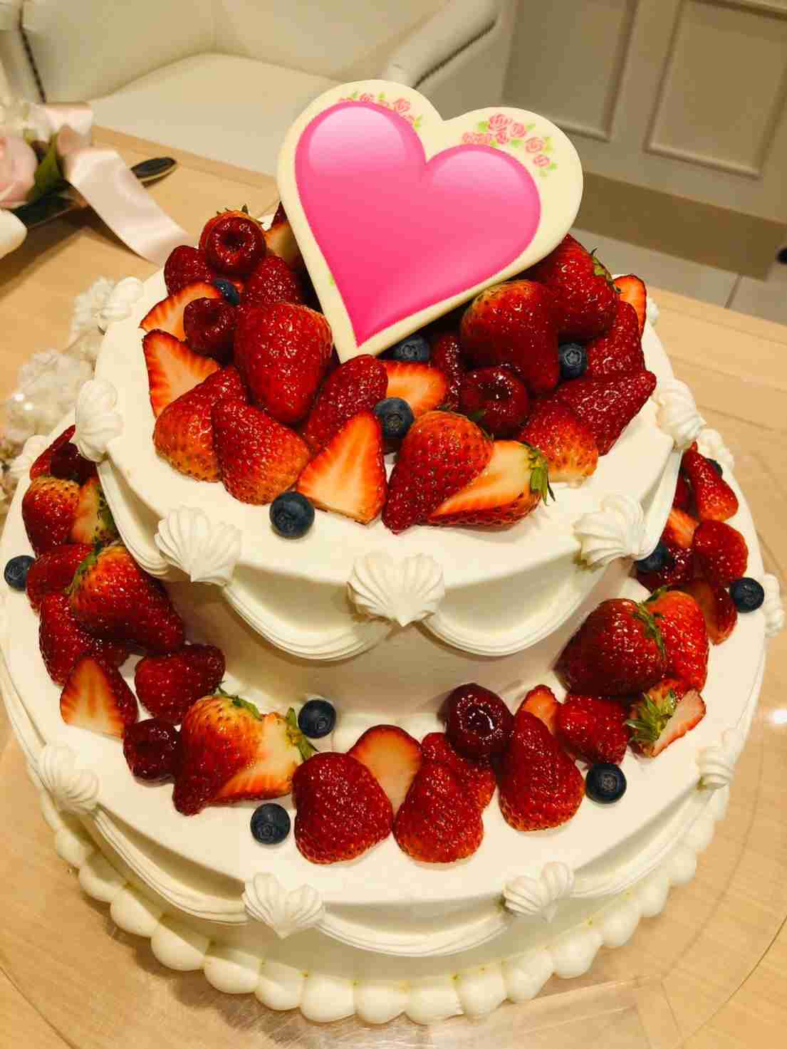 携帯に保存してあるケーキの画像見せて下さい!