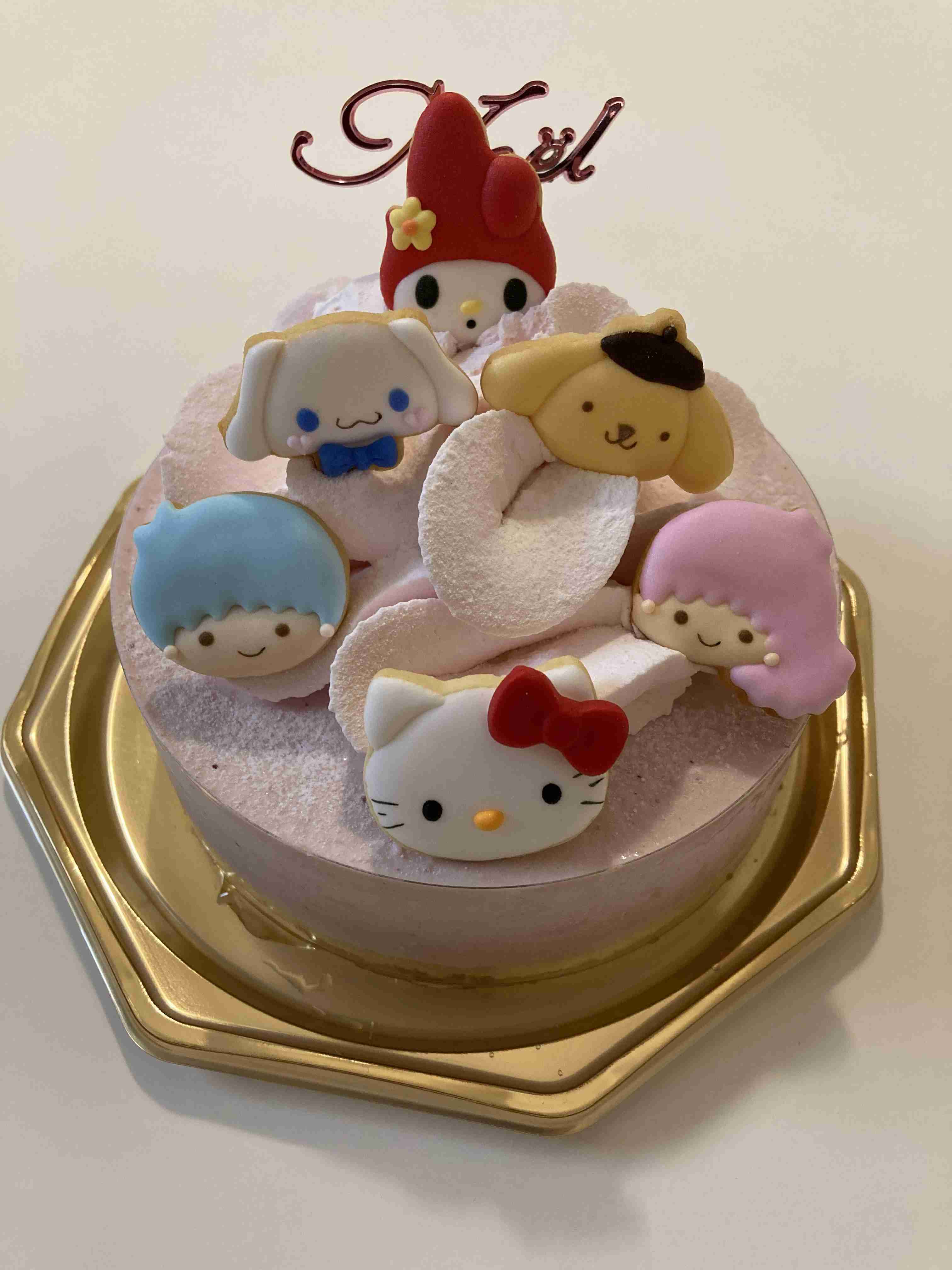 携帯に保存してあるケーキの画像見せて下さい!