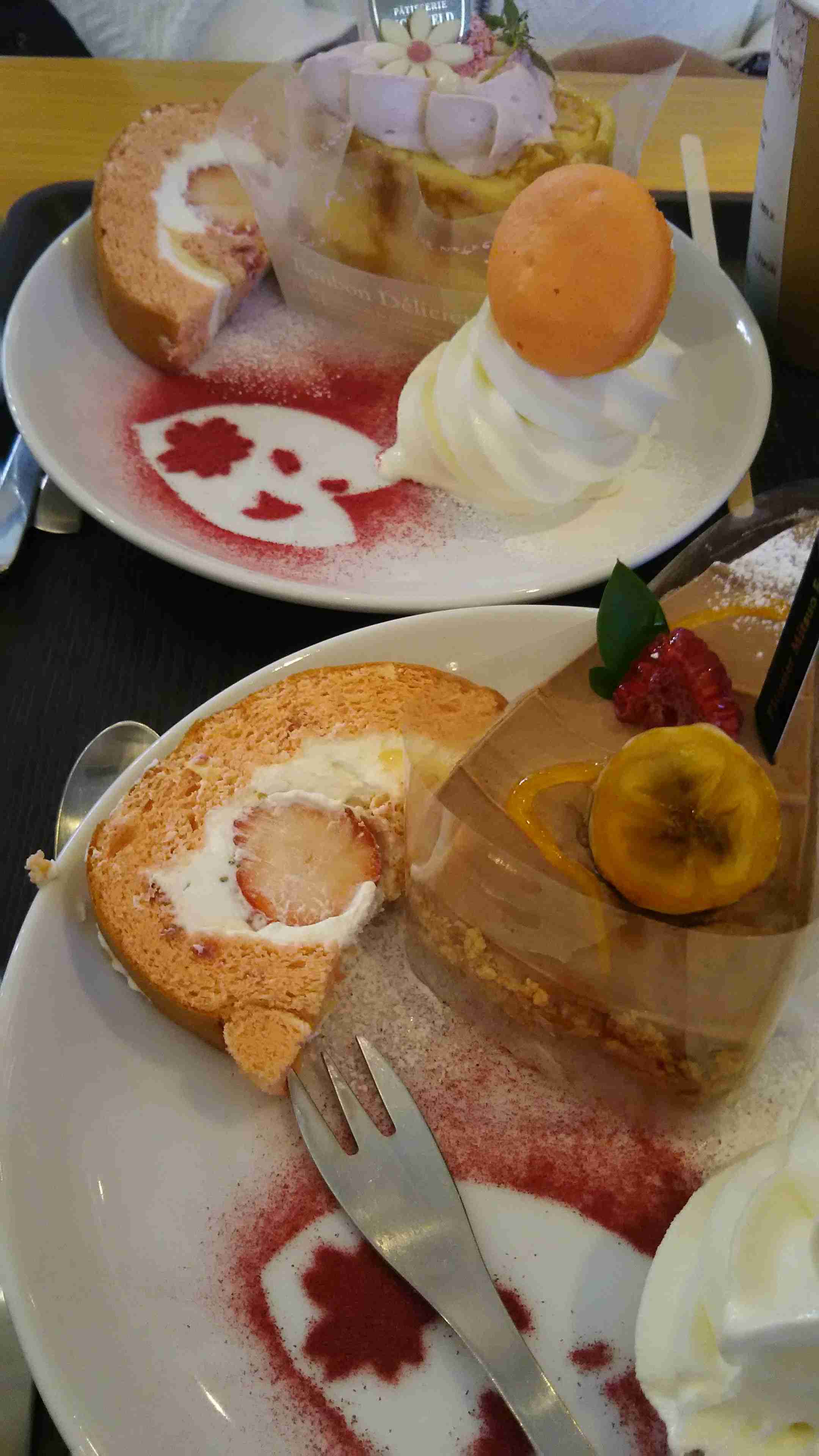 携帯に保存してあるケーキの画像見せて下さい!