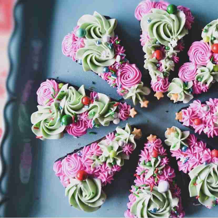 携帯に保存してあるケーキの画像見せて下さい!