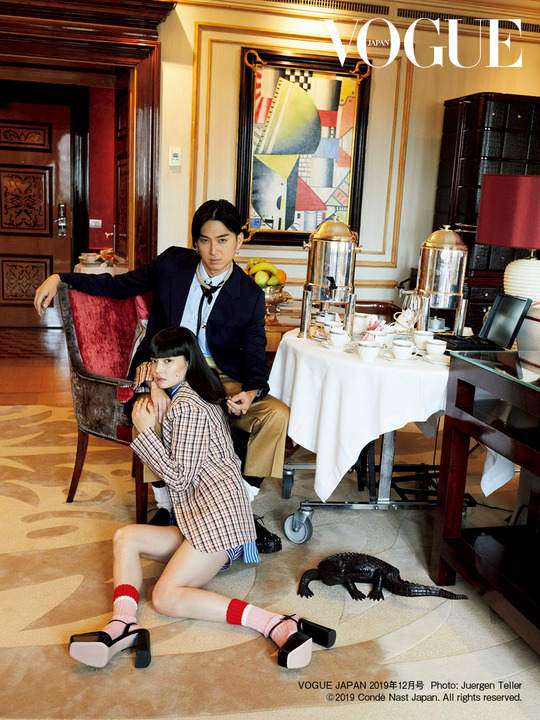 安藤サクラ&柄本佑夫妻がそっくり過ぎ!ファミリーショットが話題「双子かと思った」
