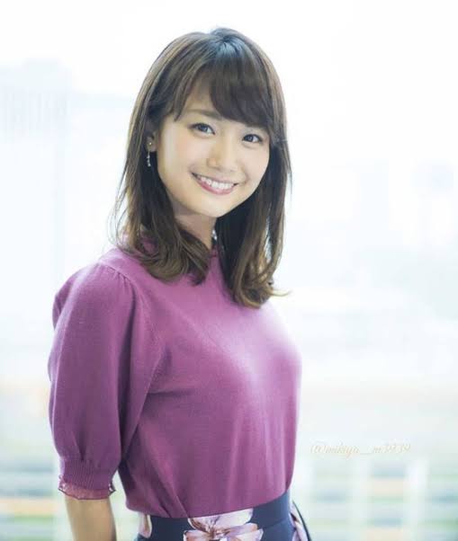 女子アナ・お天気お姉さんのヘアメイク研究トピPart9