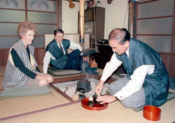 昔のこれをリアルタイムで知ってるガル民がどれくらいいるか聞いてみるトピ