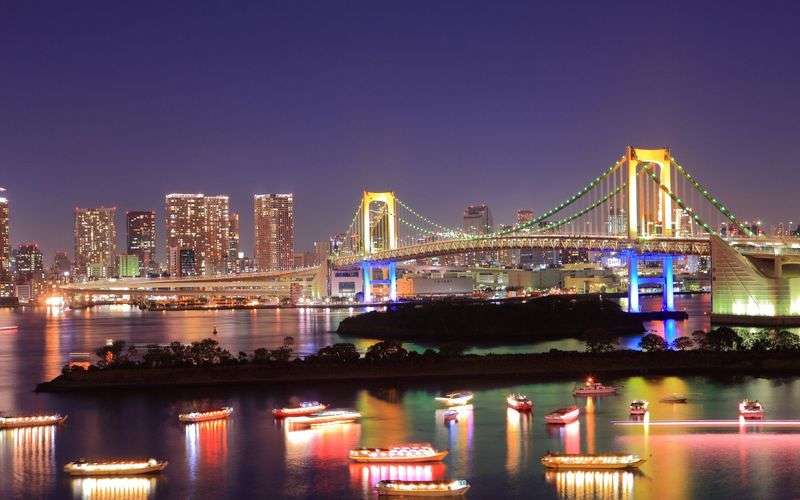 40代男性の3割がきれいな夜景に興味なし 「ただの光を見ても…」との声も