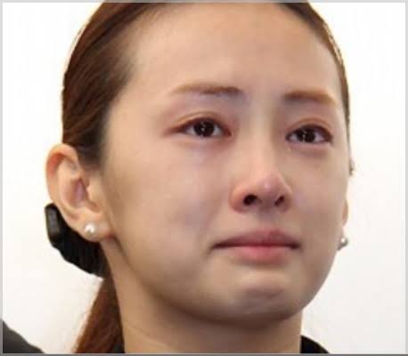 肌の透明感を上げるには