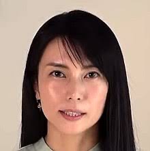 柴咲コウ「時代感じる」幼少期の正月写真公開 反響続々「かわいすぎ」「小さな頃から知的感」
