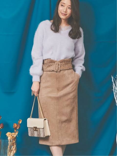 冬のオフィスカジュアル