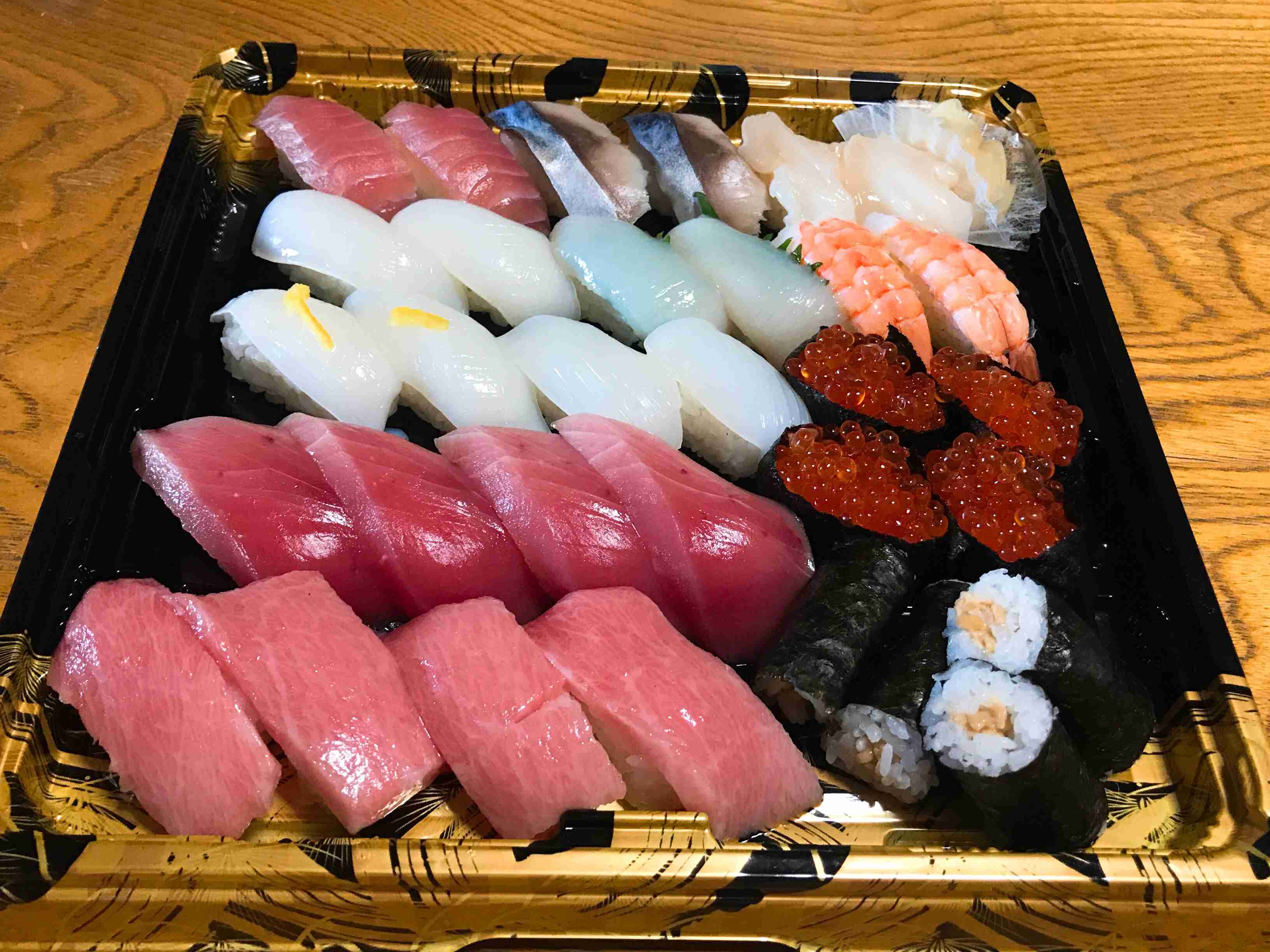 お寿司食べたい