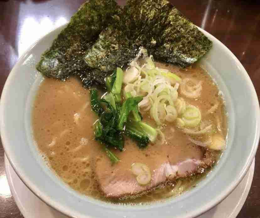携帯やパソコンにあるご当地グルメの写真が見たい！
