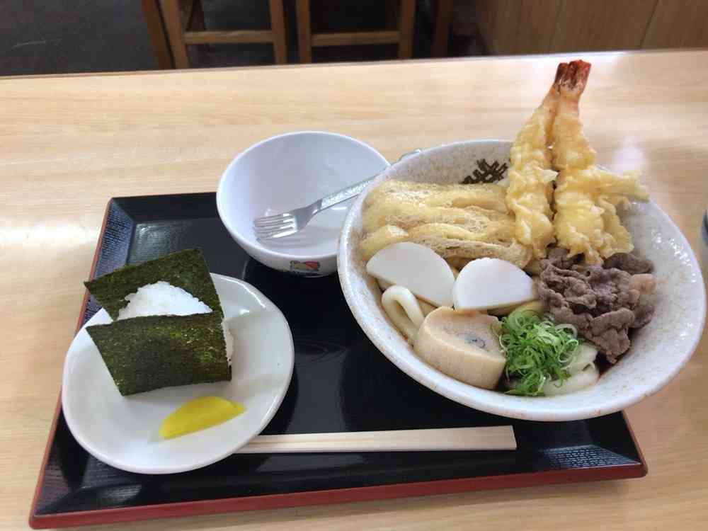 携帯やパソコンにあるご当地グルメの写真が見たい！