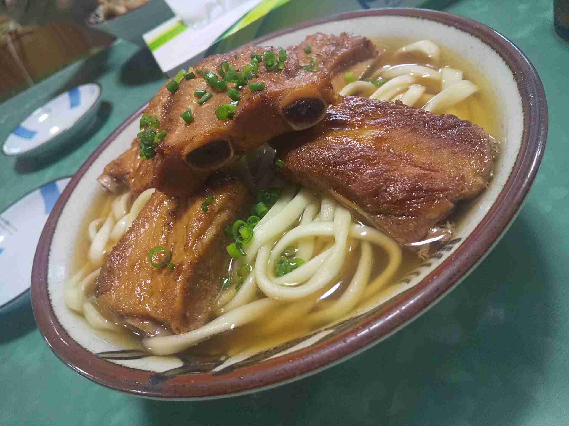携帯やパソコンにあるご当地グルメの写真が見たい！