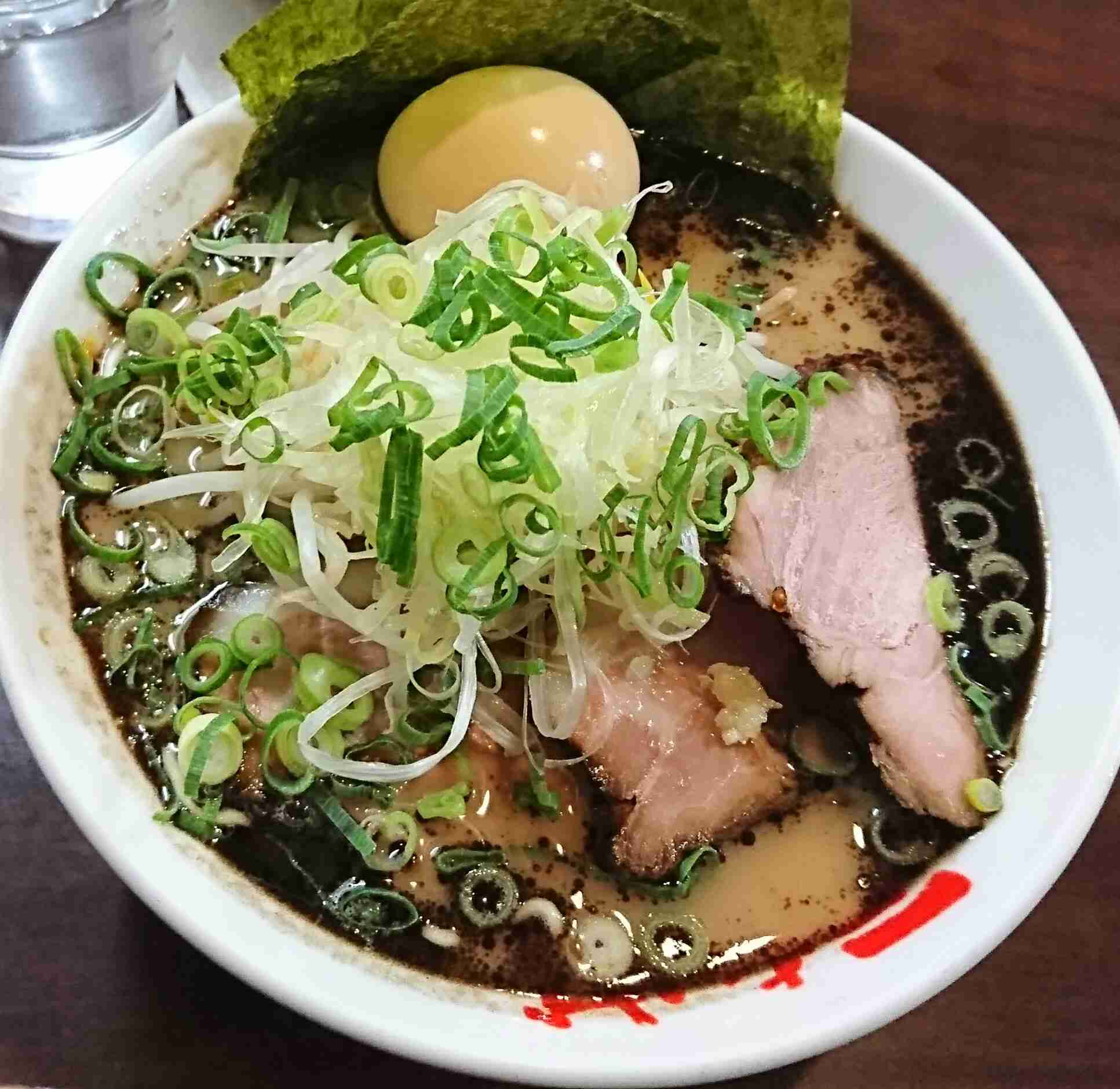 携帯やパソコンにあるご当地グルメの写真が見たい！