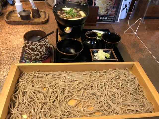 携帯やパソコンにあるご当地グルメの写真が見たい！