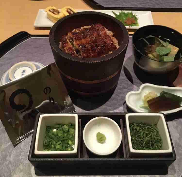 携帯やパソコンにあるご当地グルメの写真が見たい！