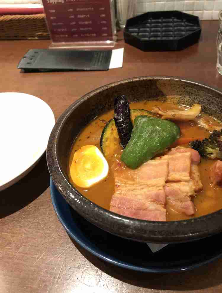 携帯やパソコンにあるご当地グルメの写真が見たい！