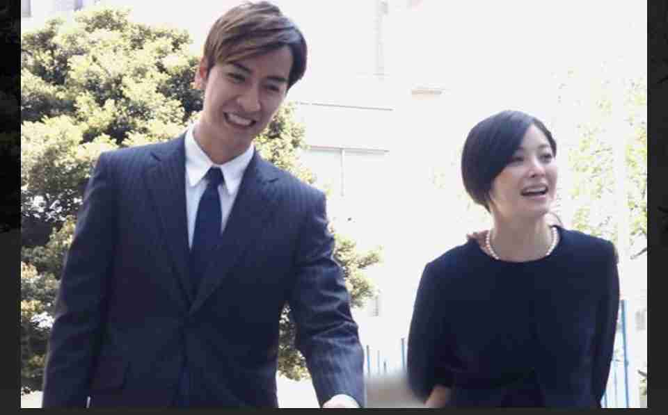 芸能人の結婚会見が見たい!