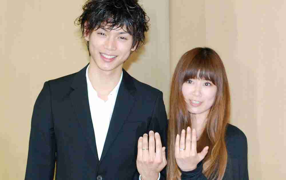 芸能人の結婚会見が見たい!