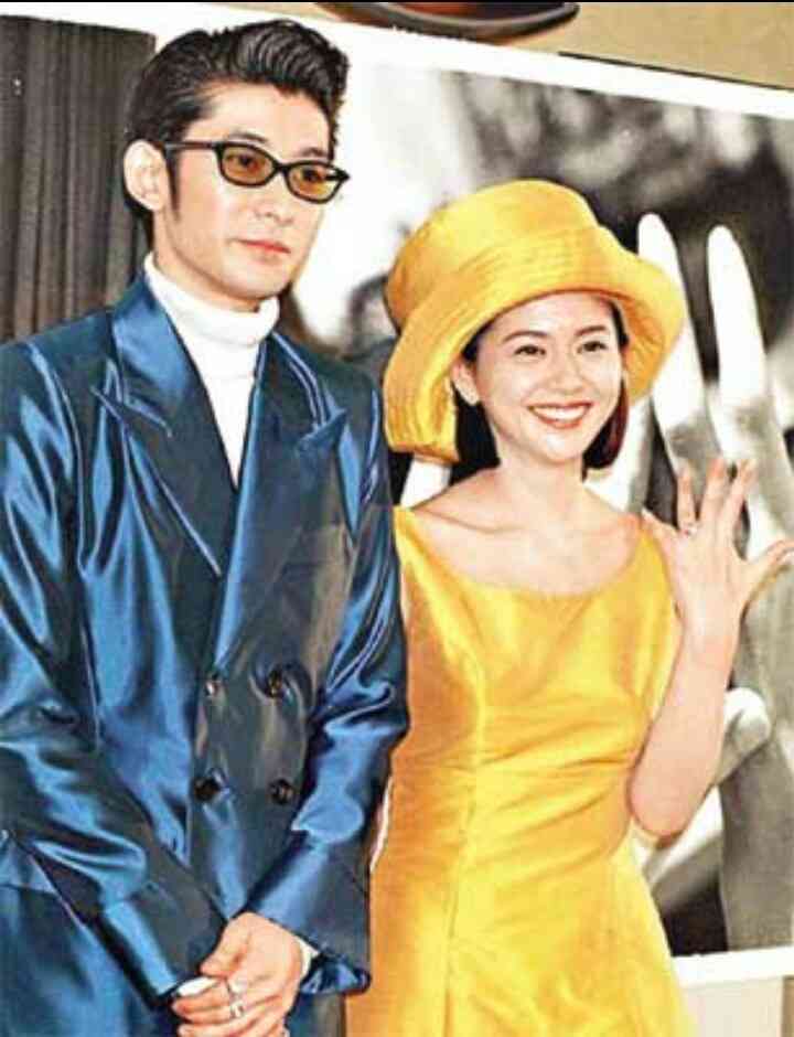 芸能人の結婚会見が見たい!