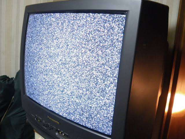 テレ東　放送事故を謝罪「映像・音声に不体裁」36秒カラーバー映像「日曜ゴルフっしょ」オンエア中に