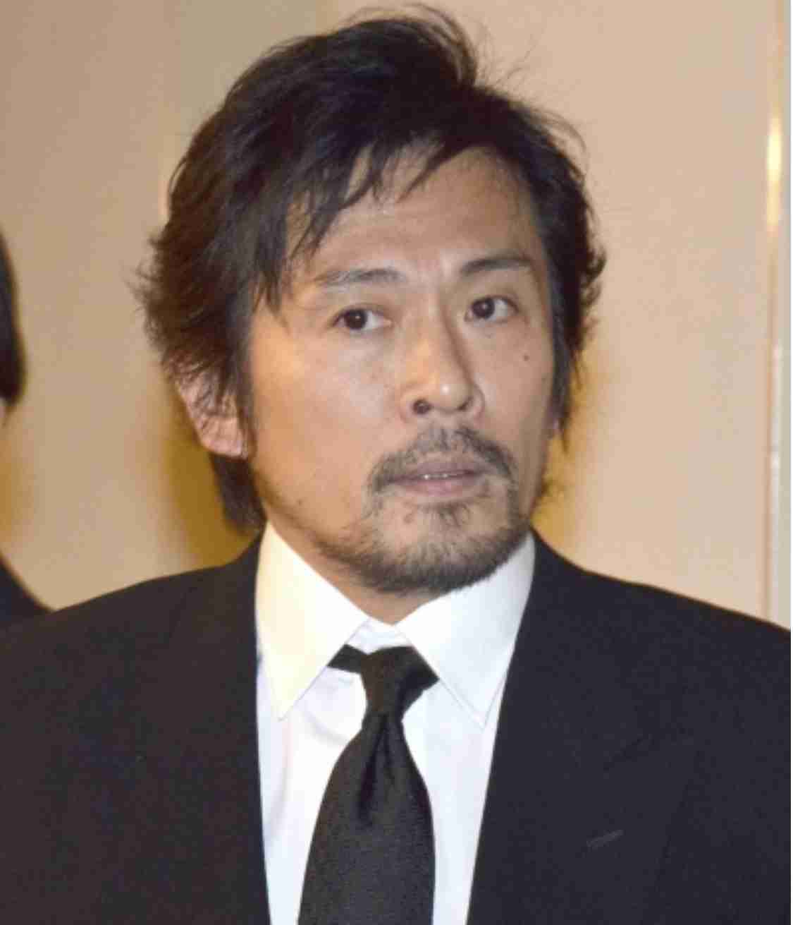 男性芸能人の髭、似合ってたら+ボタンを押すトピPart4