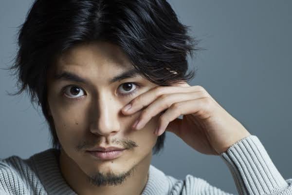 男性芸能人の髭、似合ってたら+ボタンを押すトピPart4