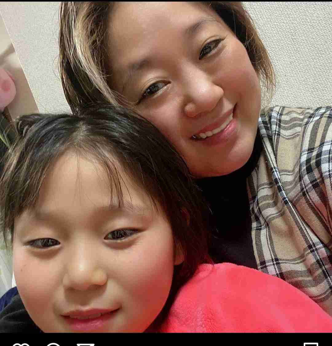 8児の母・美奈子、家族で新事務所に所属報告「個人では継続に限界」「前向きに頑張りたい」