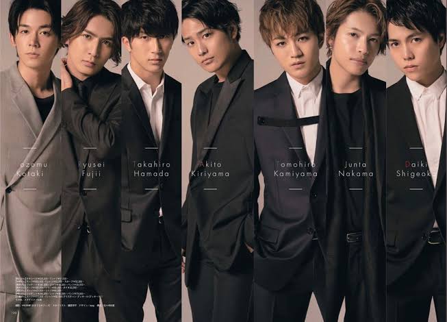 ジャニーズWEST「メンバーと生活をシェア」 『MORE』初表紙&8P特集 