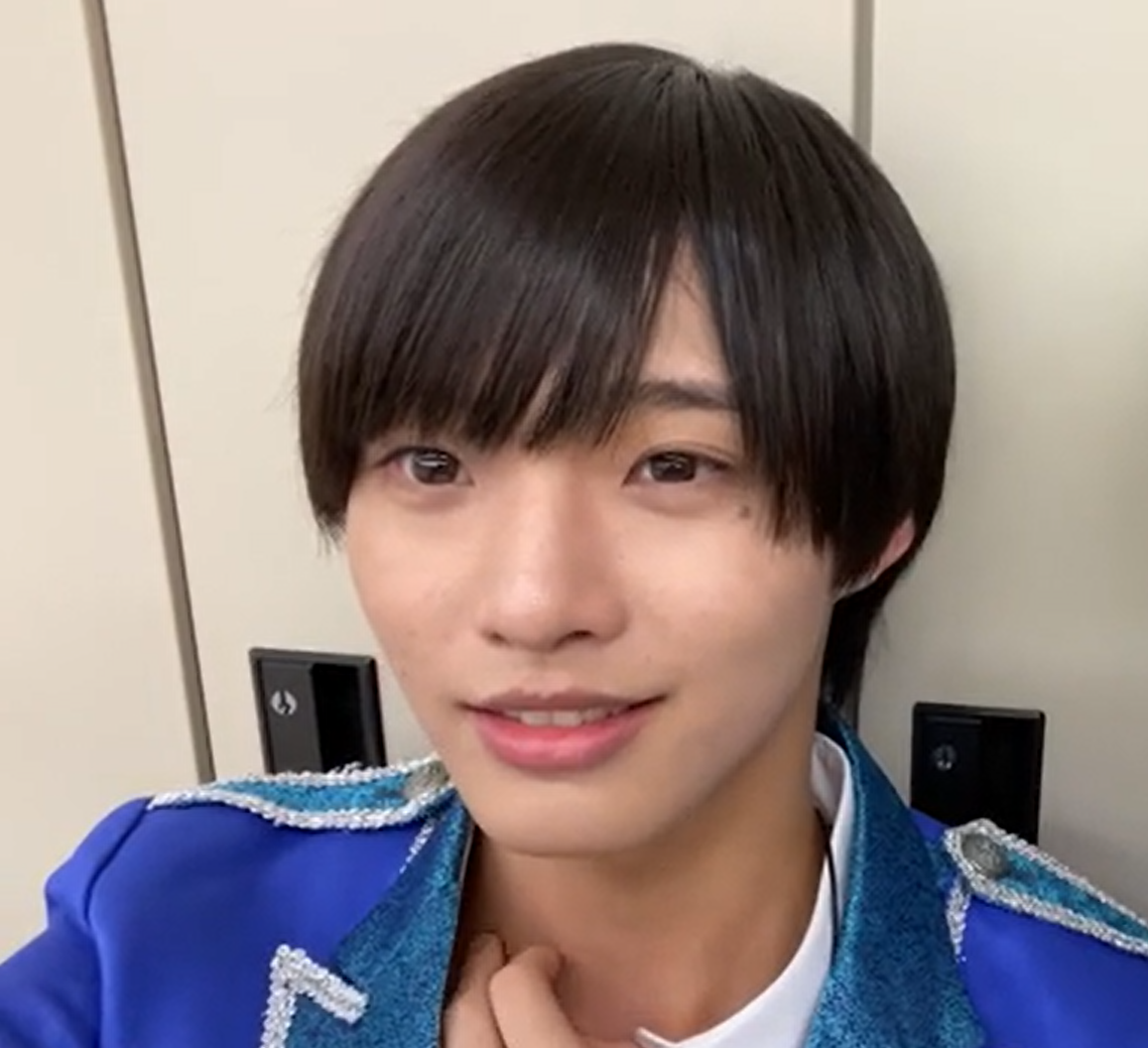 大きなホクロがある人