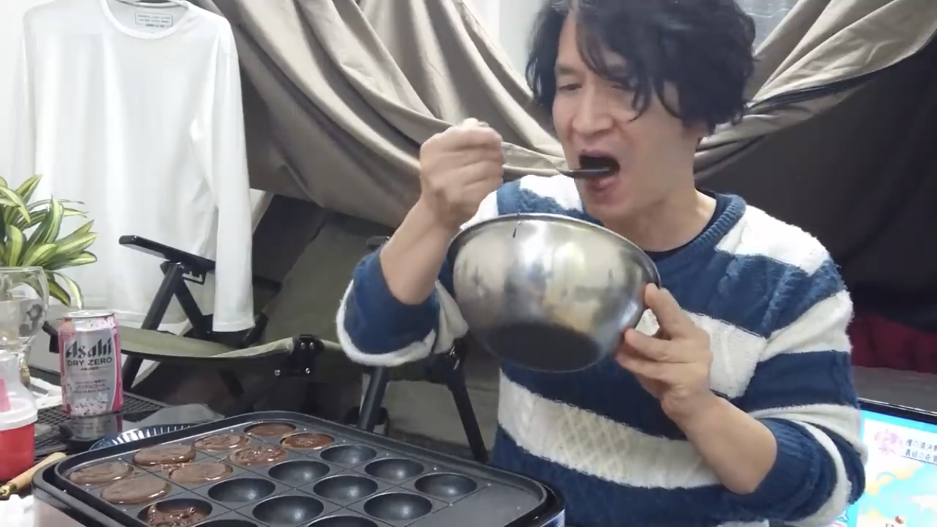 “結婚できないサラリーマン”の夕飯動画に反響　料理は「自分の城で作る自分だけのごちそう」